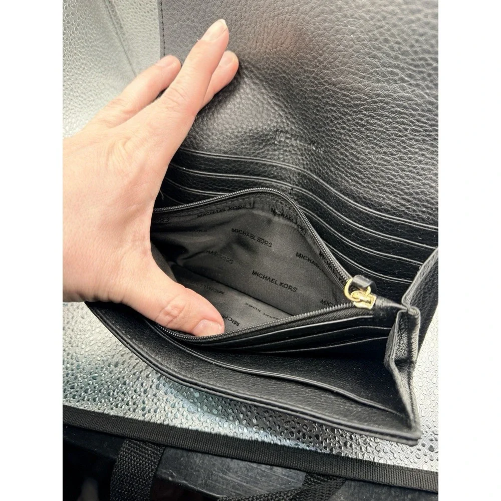 MICHAEL KORS MK‎ Fulton Gusset Carryall Black Pebble Leather Envelope Wallet